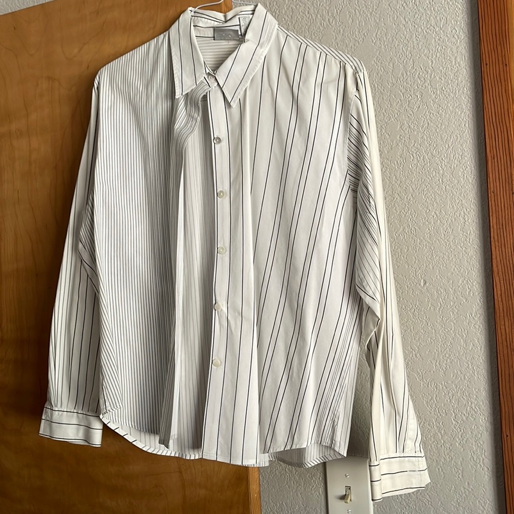 Bottom down dress shirt